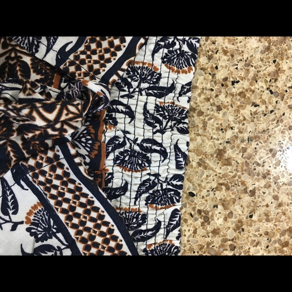 Women’s Scarf Wide leg pants - Picture 5 of 5